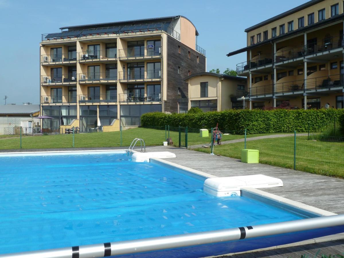 Lac De Eau D Heure Appartement C1 Famille Ranocha Duprez Badon Bagian luar foto